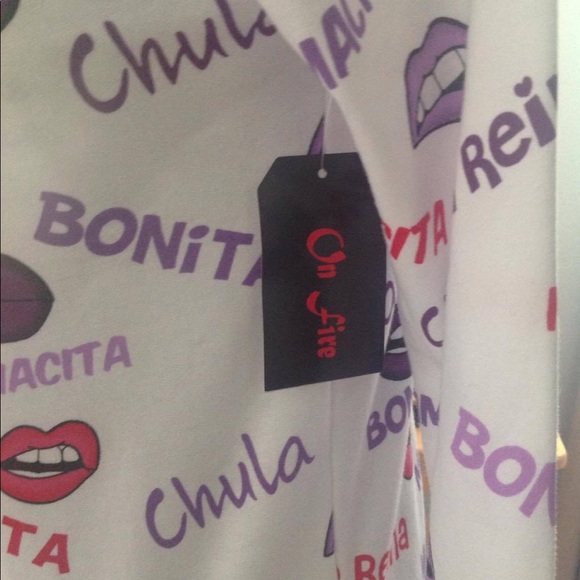 On fire size S new sweater Bonita ,Mamacita chula - Picture 3 of 4